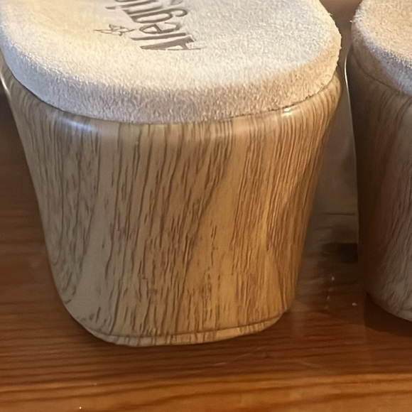 Alegria Women's Sandal Shoe LIN-601N Linn Embroidered Floral Clog Colorful 10 41 - Picture 4 of 11